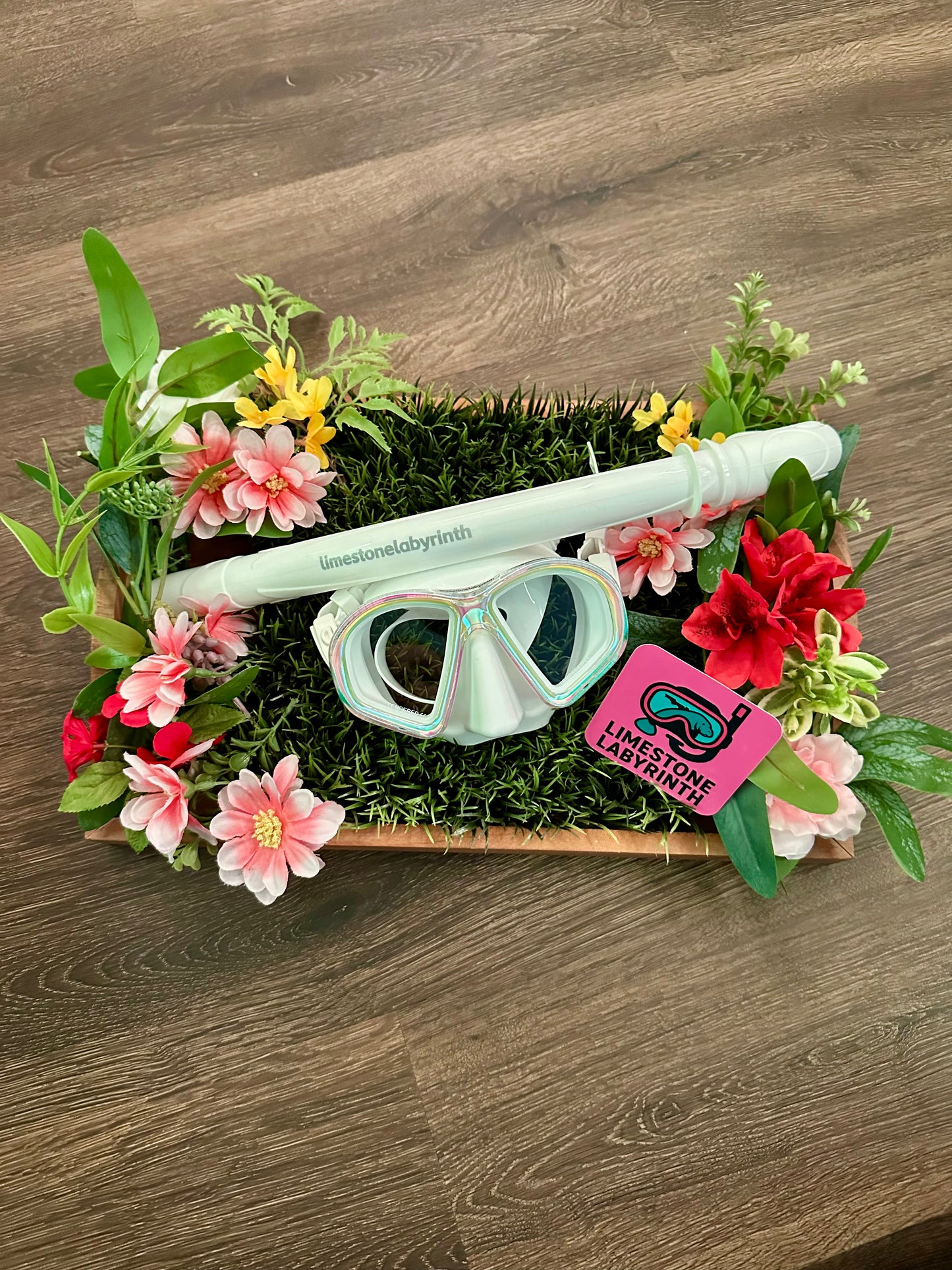 Rainbow White Snorkel Set