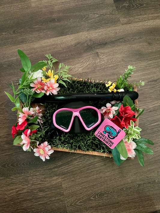 Pink Framed, Black Snorkel Set
