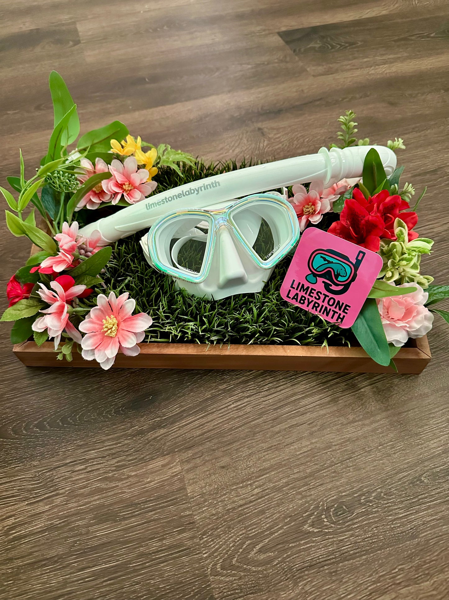 Rainbow White Snorkel Set